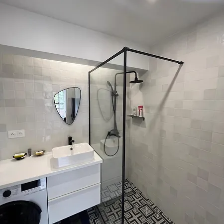 Cherche Midi 3- Ci- Bright With Balcony For 2ppl 6th Париж